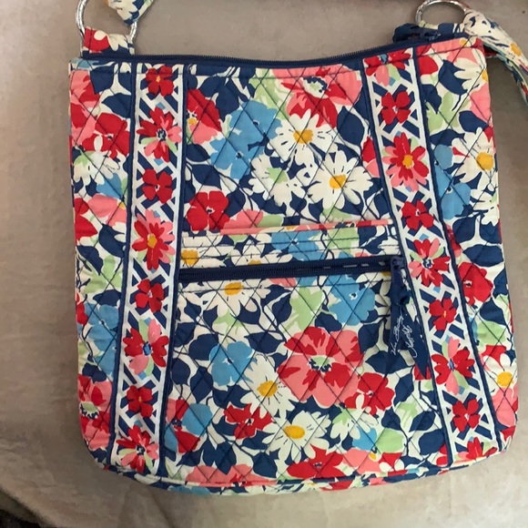 Vera Bradley Handbags - Vera Bradley Crossbody